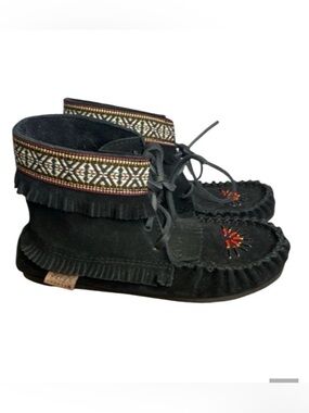 Laurentian Chief Moccasins Suede Ankle High Boot Beaded Crepe Sole Black Size 5